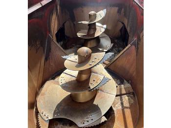 Desensiladora BVL V-Mix 24-2S Voermengwagen voermachines: foto 4 Desensiladora BVL V-Mix 24-2S Voermengwagen voermachines: foto 4