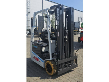 Carretilla elevadora eléctrica UniCarriers A1N1L15Q DRIVE-IN CAB: foto 5