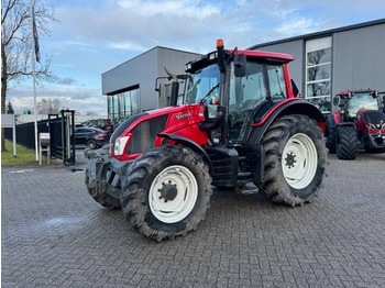 Tractor Valtra N123 Hitech5: foto 3