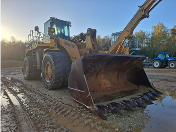 Cargadora de ruedas KOMATSU WA600-6