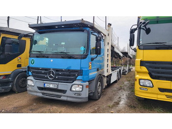 Camión portavehículos