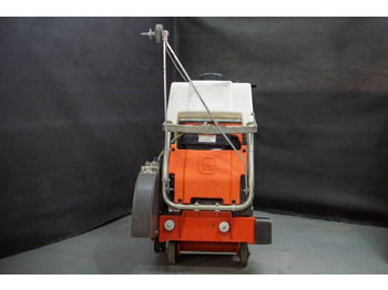 Construcción de carreteras HUSQVARNA