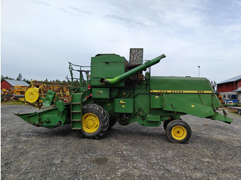 Cosechadora de granos JOHN DEERE 925 leikkuupuimuri: foto 2 Cosechadora de granos JOHN DEERE 925 leikkuupuimuri: foto 2
