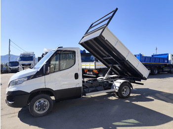 Furgoneta basculante IVECO Daily 35c13