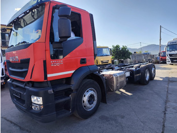 Camión caja abierta IVECO STRALIS 260S40: foto 5