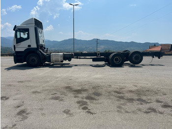 Camión chasis IVECO STRALIS AD 260S31 Y/P: foto 4