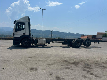 Camión chasis IVECO STRALIS AD 260S31 Y/P: foto 3