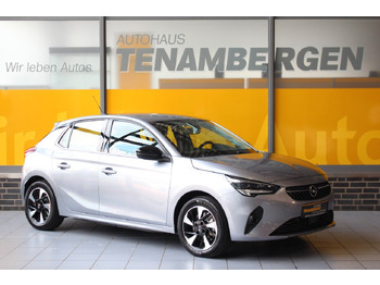 Sedan OPEL