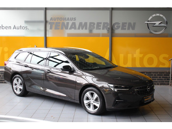 Coche OPEL