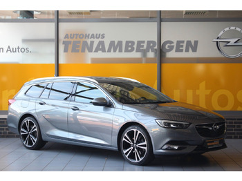 Coche OPEL