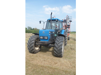 Tractor NEW HOLLAND