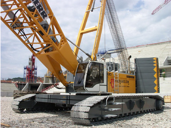 Grúa sobre orugas LIEBHERR