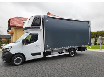 Furgoneta con lona RENAULT Master