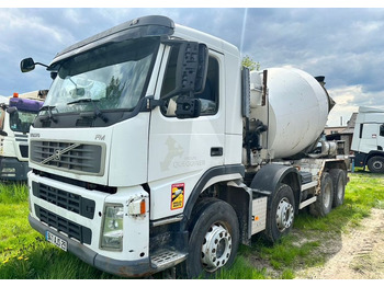 Camión hormigonera VOLVO FM