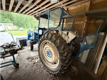 Tractor Ford Super Major 5000 with front loader Rep. object: foto 3