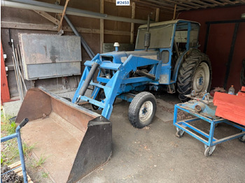 Tractor Ford Super Major 5000 with front loader Rep. object: foto 2