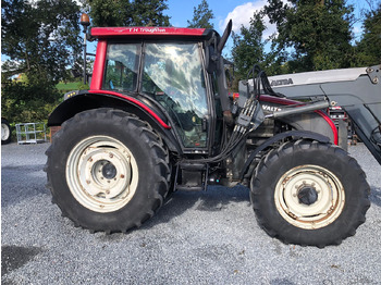 Tractor VALTRA N121