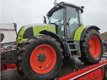 Tractor CLAAS