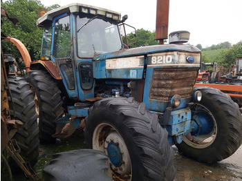 Tractor FORD