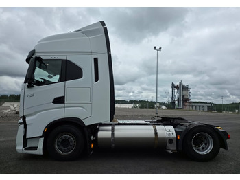 Cabeza tractora IvecoS-Way 460 4x2 LNG / LBG: foto 2 Cabeza tractora IvecoS-Way 460 4x2 LNG / LBG: foto 2