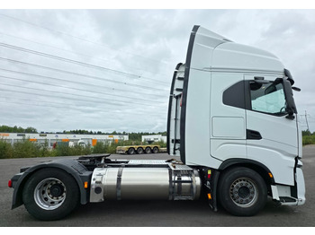 Cabeza tractora IvecoS-Way 460 4x2 LNG / LBG: foto 5 Cabeza tractora IvecoS-Way 460 4x2 LNG / LBG: foto 5