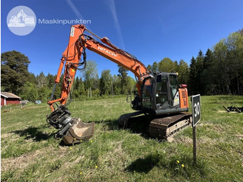 Excavadora de cadenas HITACHI ZX135US-6