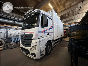 Camión caja cerrada MERCEDES-BENZ Actros 2545