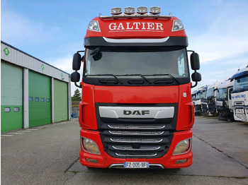 Cabeza tractora DAF XF530: foto 2