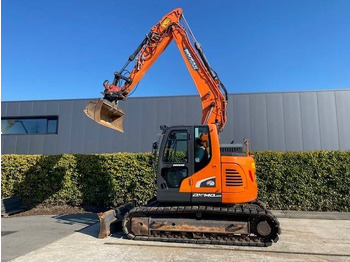 Excavadora de cadenas DOOSAN DX140LCR-5