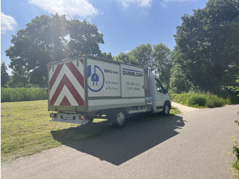 Furgoneta basculante, Furgoneta eléctrica para transporte de basura Maxus Delivery9 veegvuil zijbelader: foto 4 Furgoneta basculante, Furgoneta eléctrica para transporte de basura Maxus Delivery9 veegvuil zijbelader: foto 4