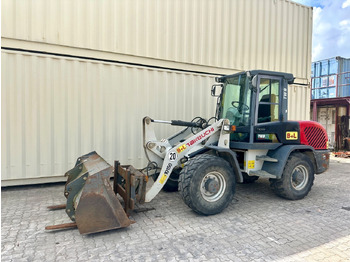 Cargadora de ruedas TAKEUCHI