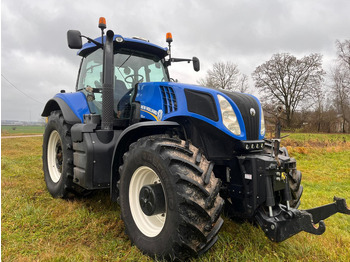 Tractor NEW HOLLAND T8