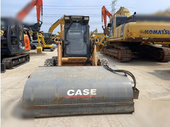 Minicargadora CASE 85XT: foto 4 Minicargadora CASE 85XT: foto 4