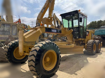 Grader CATERPILLAR 140G
