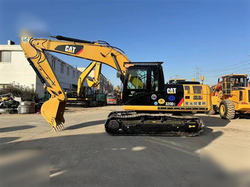 Excavadora de cadenas CATERPILLAR 320D