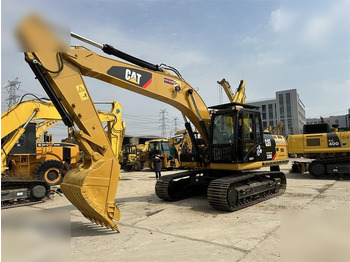 Excavadora de cadenas CATERPILLAR 320D: foto 3