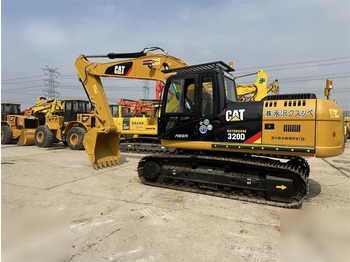 Excavadora de cadenas CATERPILLAR 320D