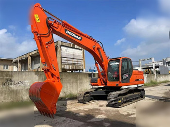 Excavadora de cadenas DOOSAN DX225 LC: foto 3