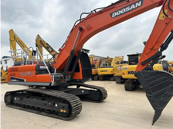 Excavadora de cadenas DOOSAN DX260 LC: foto 5