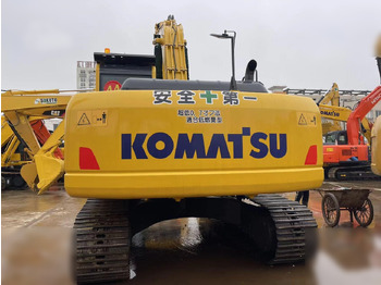 Excavadora de cadenas KOMATSU PC200-8: foto 3