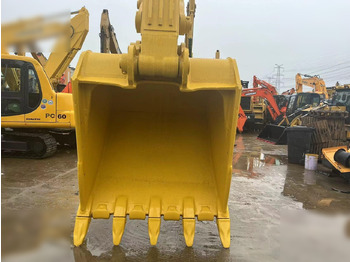 Excavadora de cadenas KOMATSU PC450 LC-8: foto 4