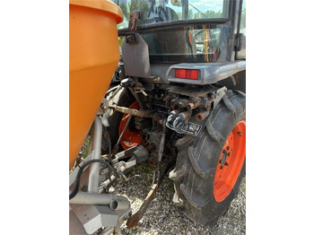 Tractor municipal Kubota STW37 Kun 1144 timer STW37: foto 4