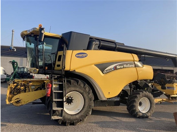 Cosechadora de granos NEW HOLLAND CR980