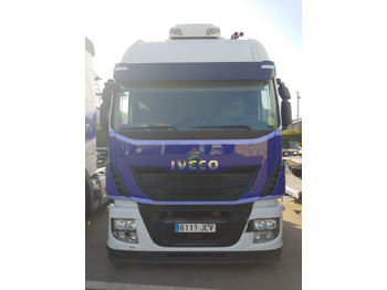 Camión portavehículos IVECO