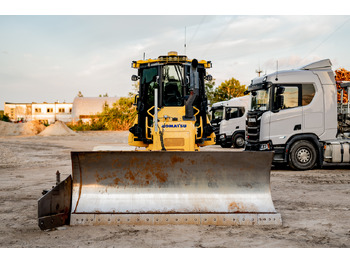Bulldozer KOMATSU D51PX: foto 2