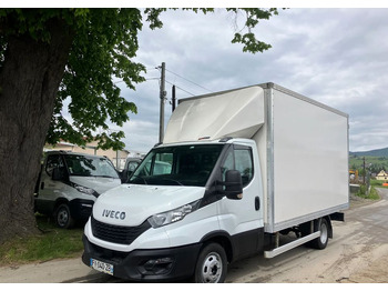 Furgoneta caja cerrada IVECO Daily 35c16