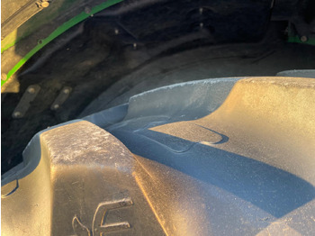 Tractor JOHN DEERE 6210 R: foto 5