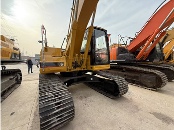 Excavadora de cadenas CATERPILLAR 320B
