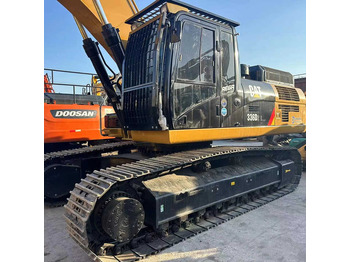 Excavadora CATERPILLAR