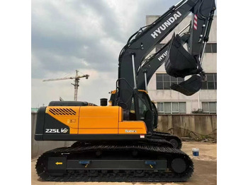 Excavadora HYUNDAI